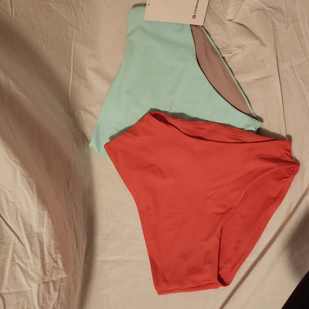 Lululemon swim bottoms 2 pair